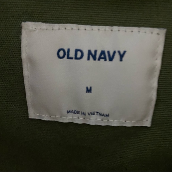 Green cargo jacket — perfect for fall! - Picture 2 of 4